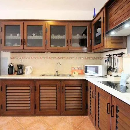 Micaelas House En El Pueblo Marinero Holiday home