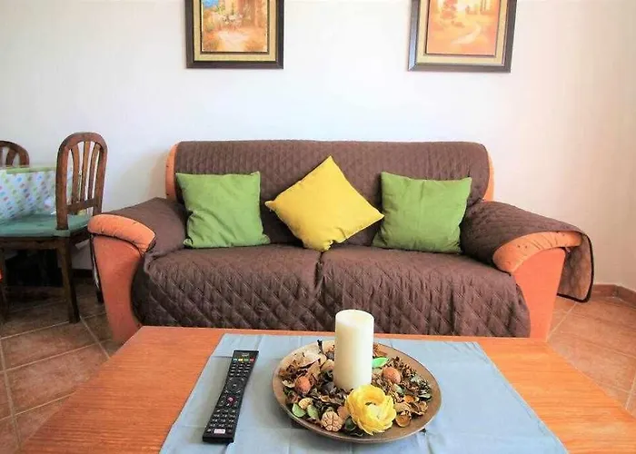 Micaelas House En El Pueblo Marinero *