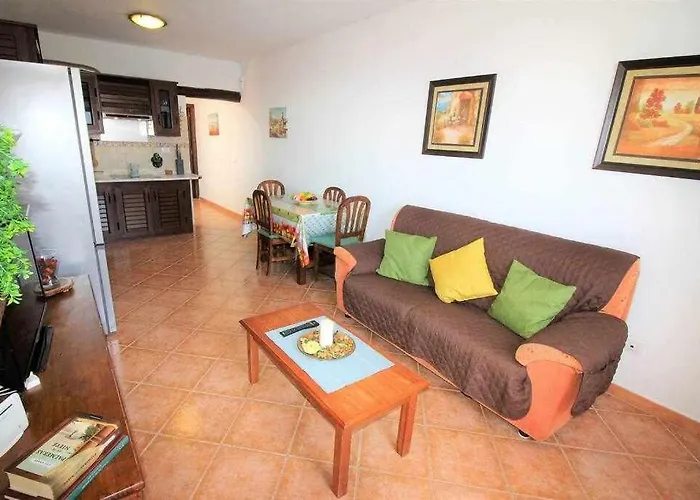 Vakantiehuis Micaelas House En El Pueblo Marinero