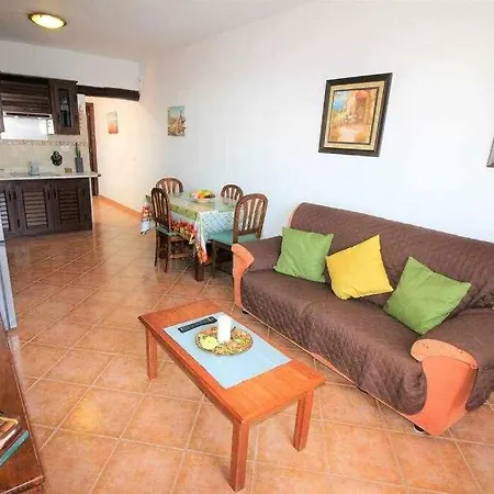 Dom wakacyjny Micaelas House En El Pueblo Marinero