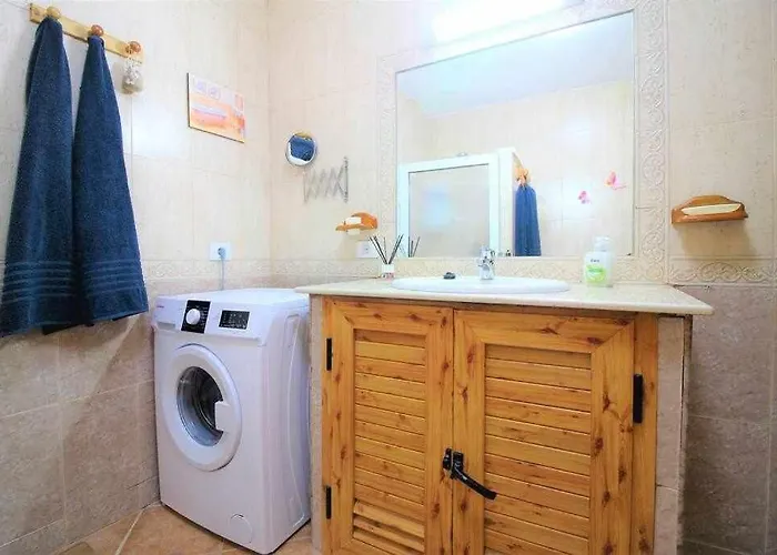 Micaelas House En El Pueblo Marinero Holiday home