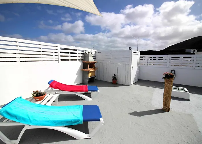 Micaelas House En El Pueblo Marinero Holiday home El Golfo